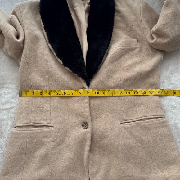 Kookai Wool Blend Single Breasted Faux Fur Beige Tan Coat M 40 - Picture 10 of 11